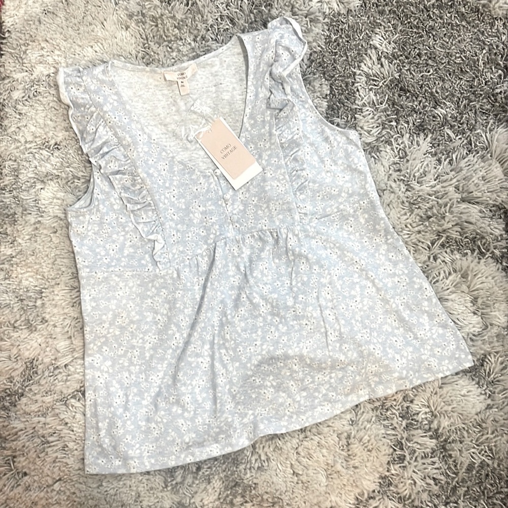 FREE with purchase: Como Vintage button blouse NWT